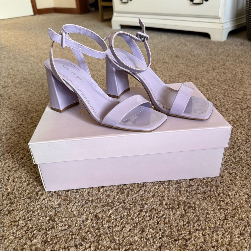 Elegant Lavender Block Heel Sandals